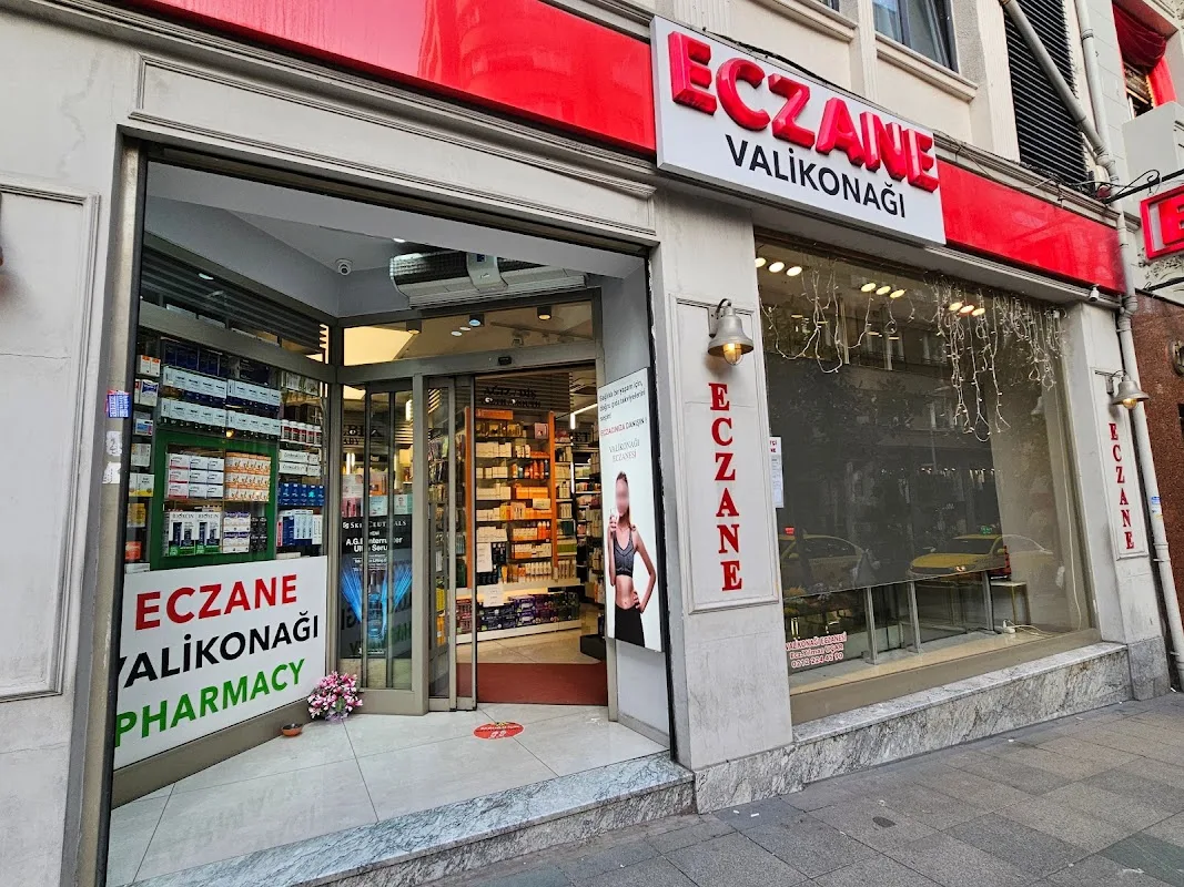Valikonağı Eczanesi