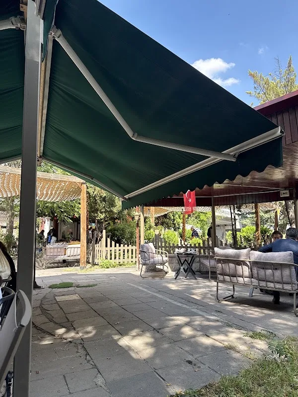 Şelale cafe