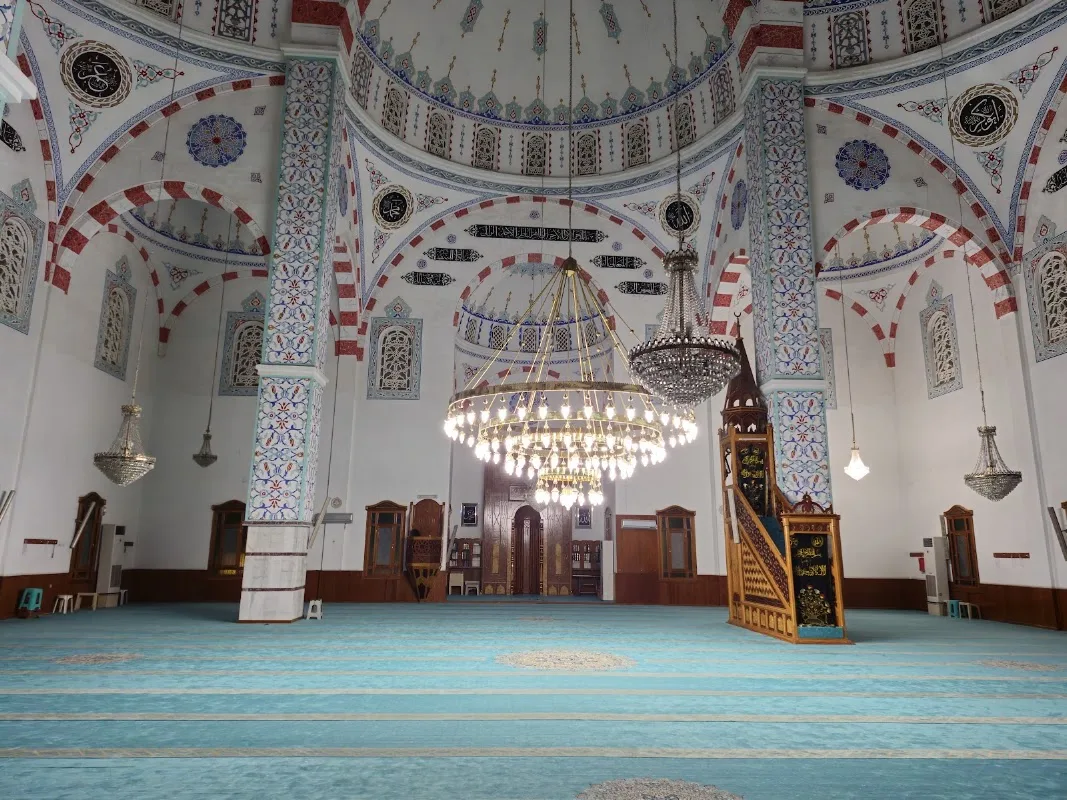 Şehzade Kademoğlu Camii