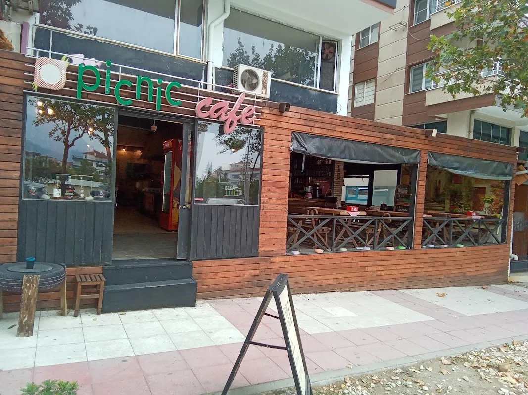 Picnic Cafe