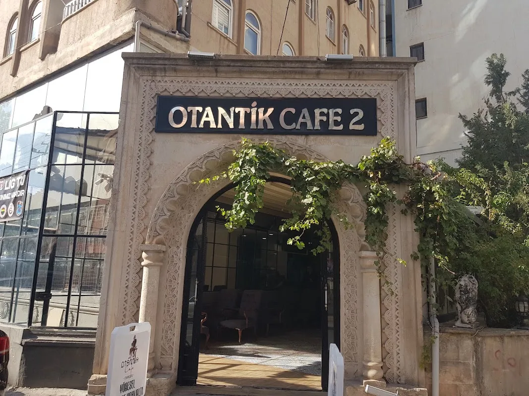 Otantik Cafe