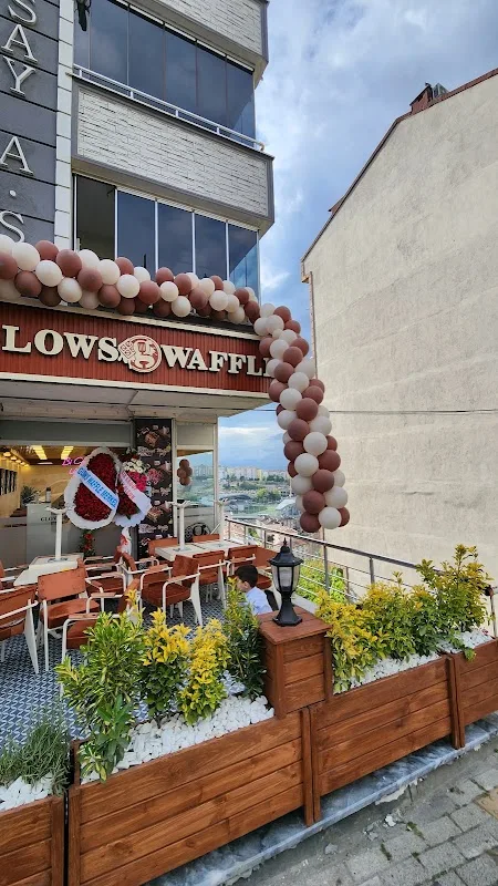 Glows waffle eyüp