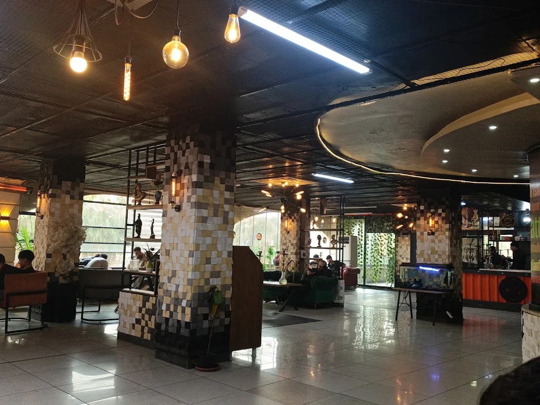 SKY LOUNGE COFFEE