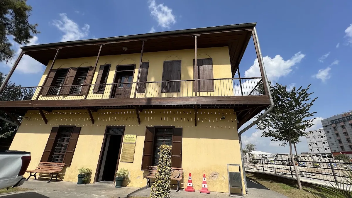 Şakirpaşa Konağı