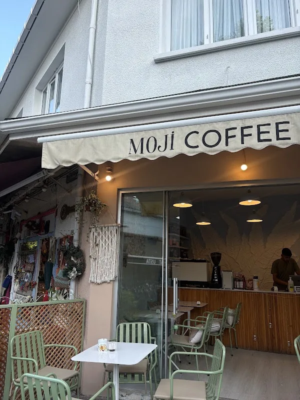 Moji Coffee Shop Büyükada