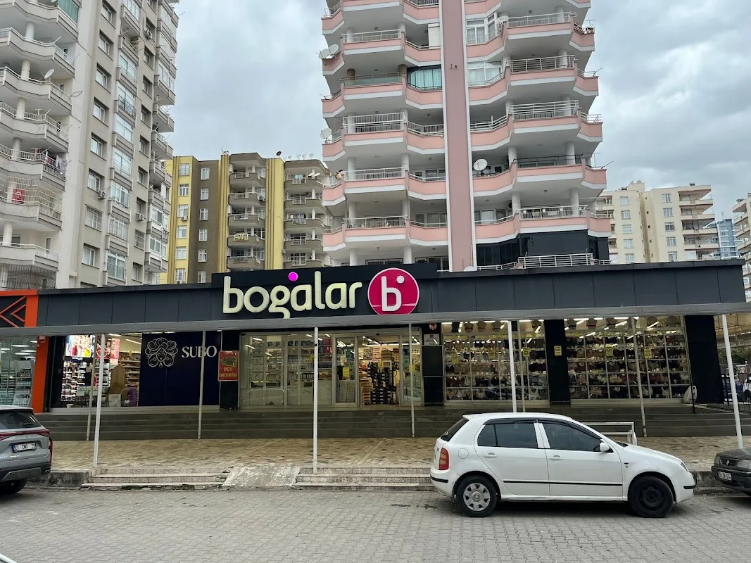 Boğalar Alışveriş Merkezi - Kenan Evren