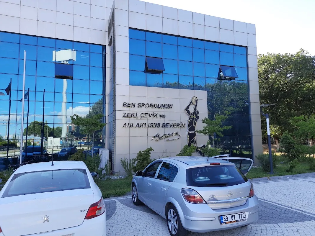 Ergene Belediyesi Velimeşe Spor Salonu