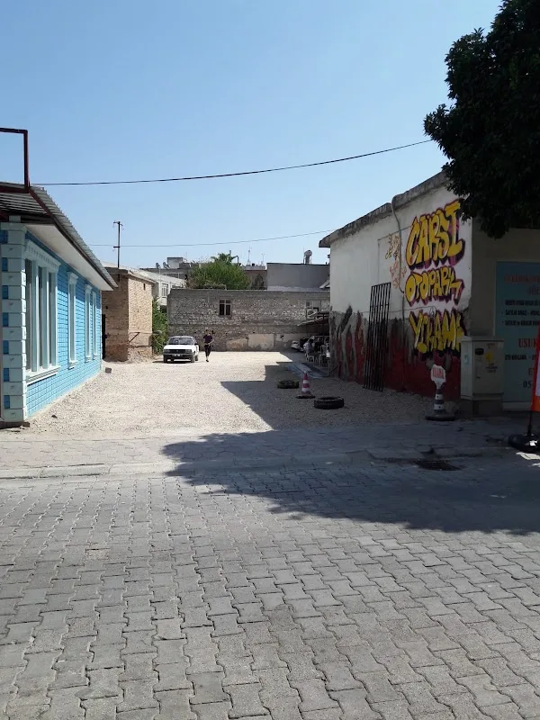 Çarsi GARAGE Oto Kuafor & Otopark