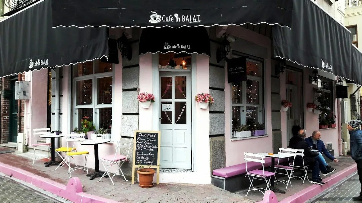 Cafe in Balat