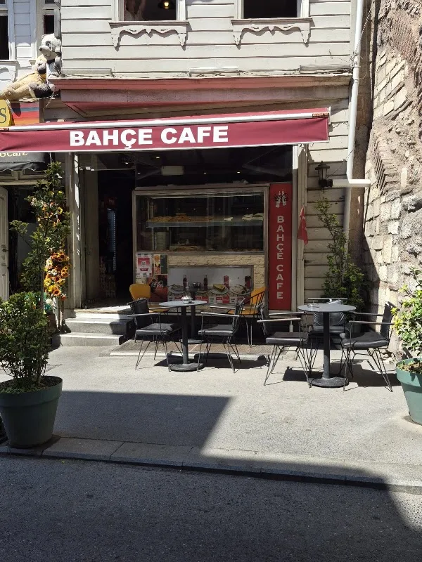 Bahçe Cafe