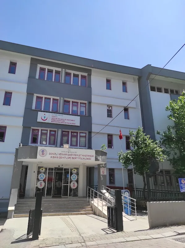 Kıbrıs Şehitleri Diş Polikliniği