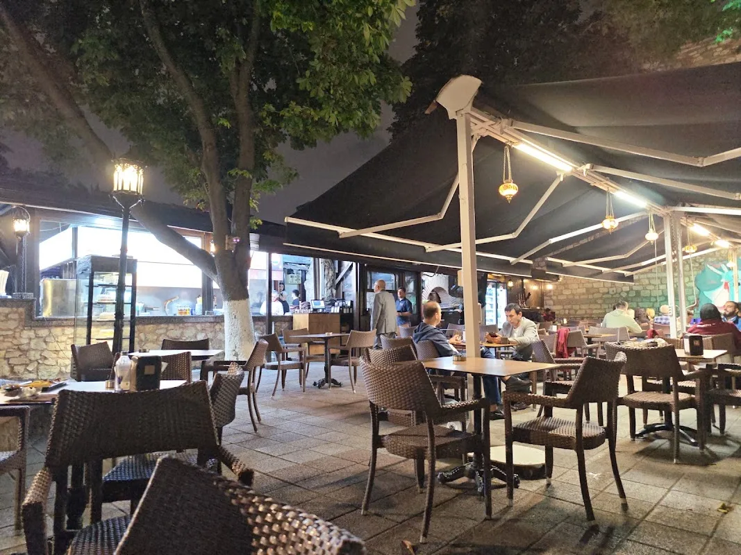 Dervis Cafe & Restaurant