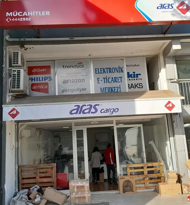 Aras Kargo Mücahitler Şubesi