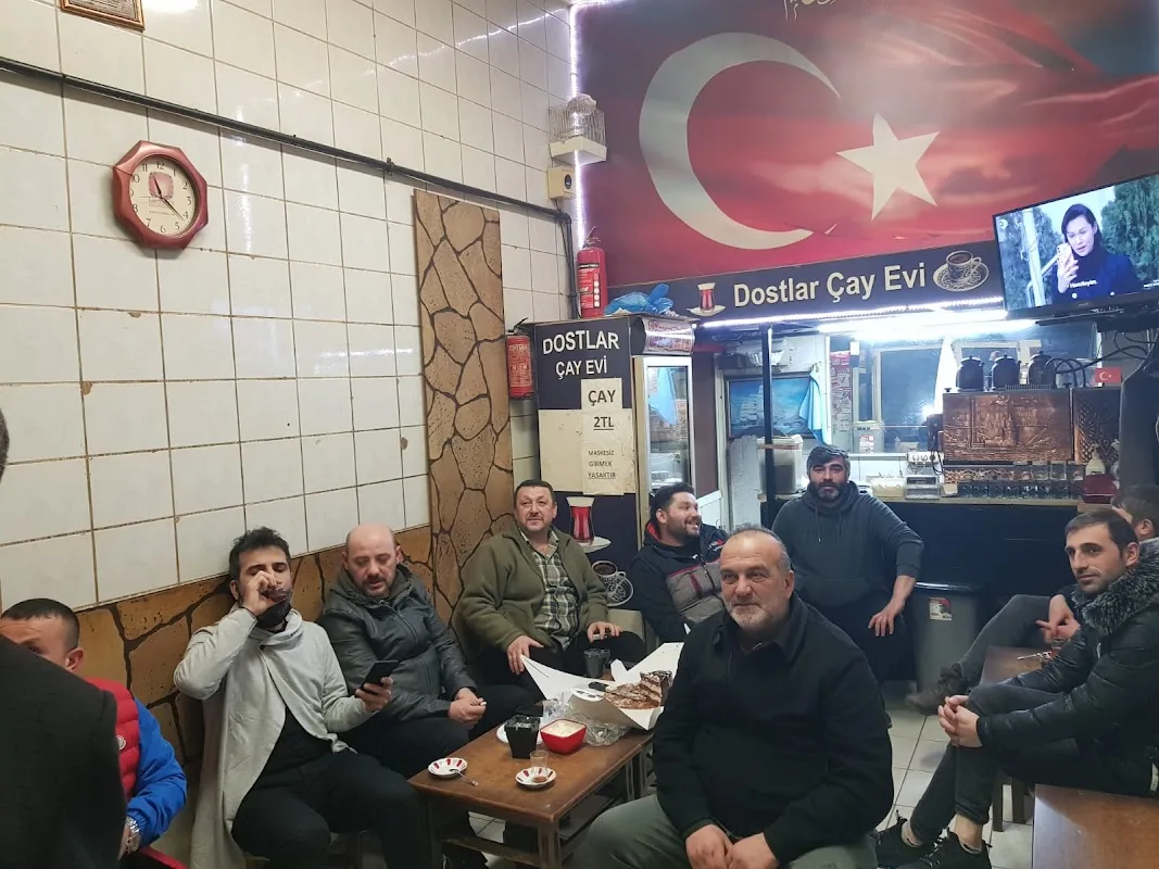 Dostlar Çay Evi