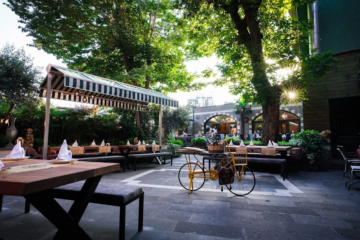 Garden 1897 Restaurant