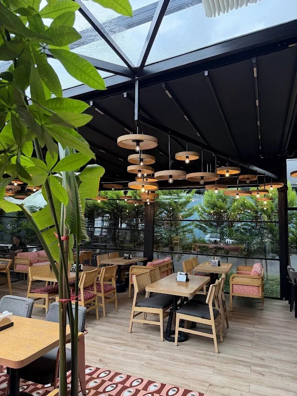 KAVUŞ KAFE