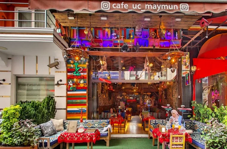 Üç Maymun Nargile Cafe