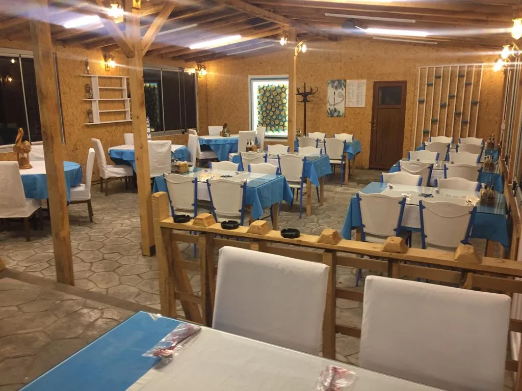 Akasya Altı Kahvaltı & Balık Restoranı