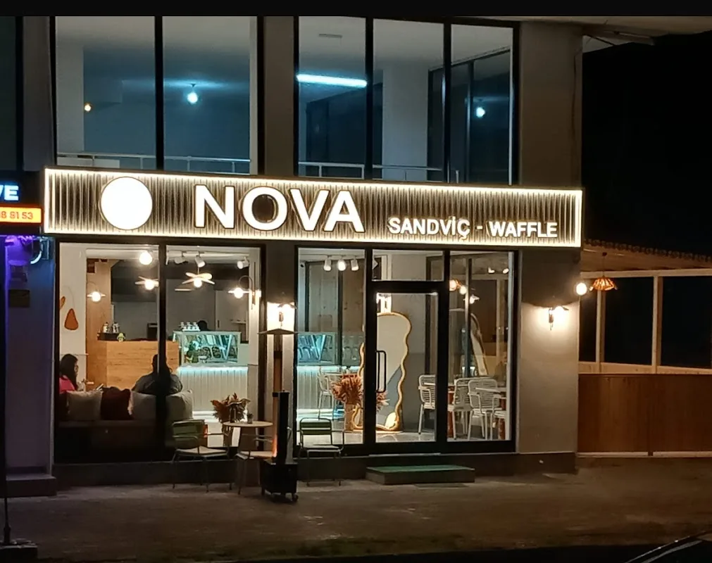 Nova sandviç waffle