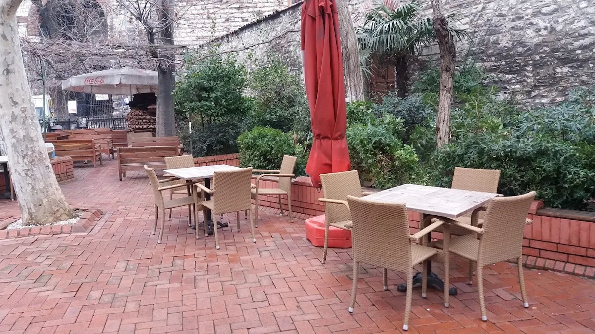 Saklıbahçe Nargile Cafe