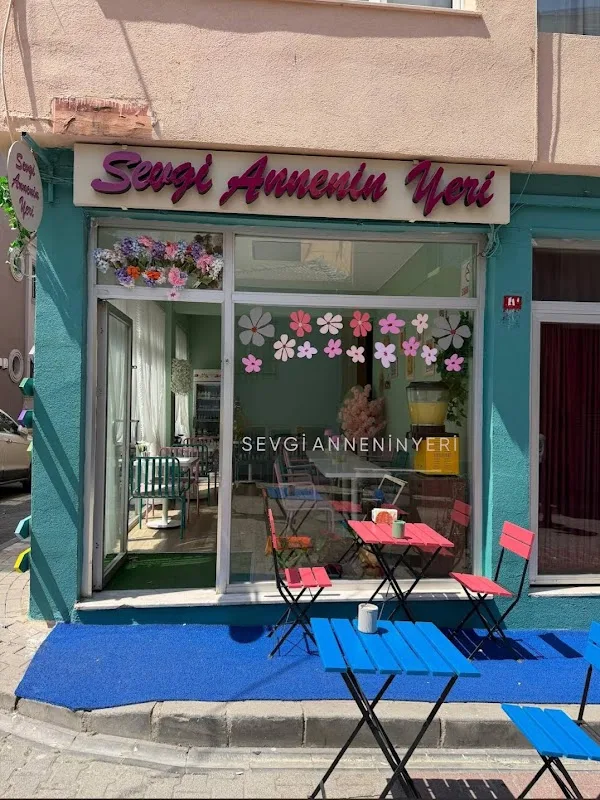 Sevgi annenin yeri