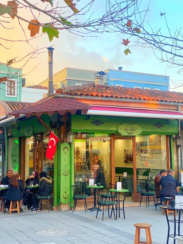 Ada Kahve Uzunçarsı