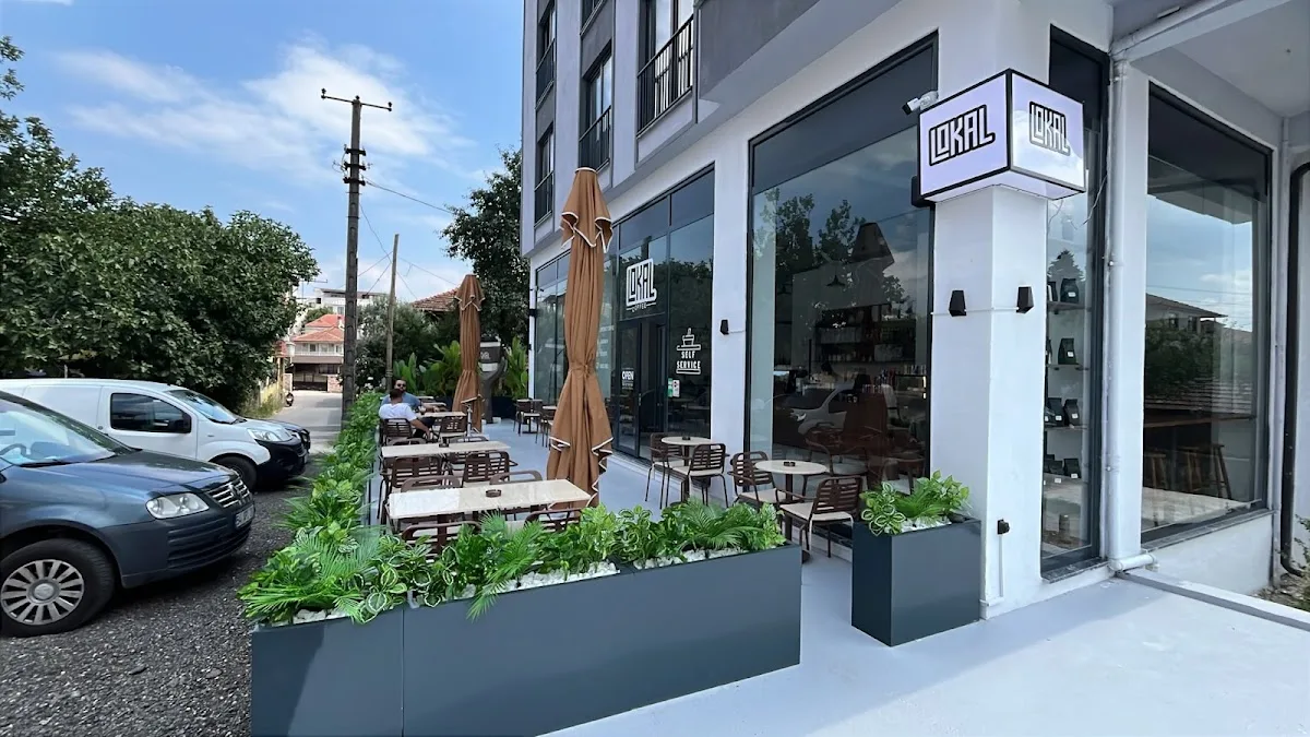 Lokal Coffee