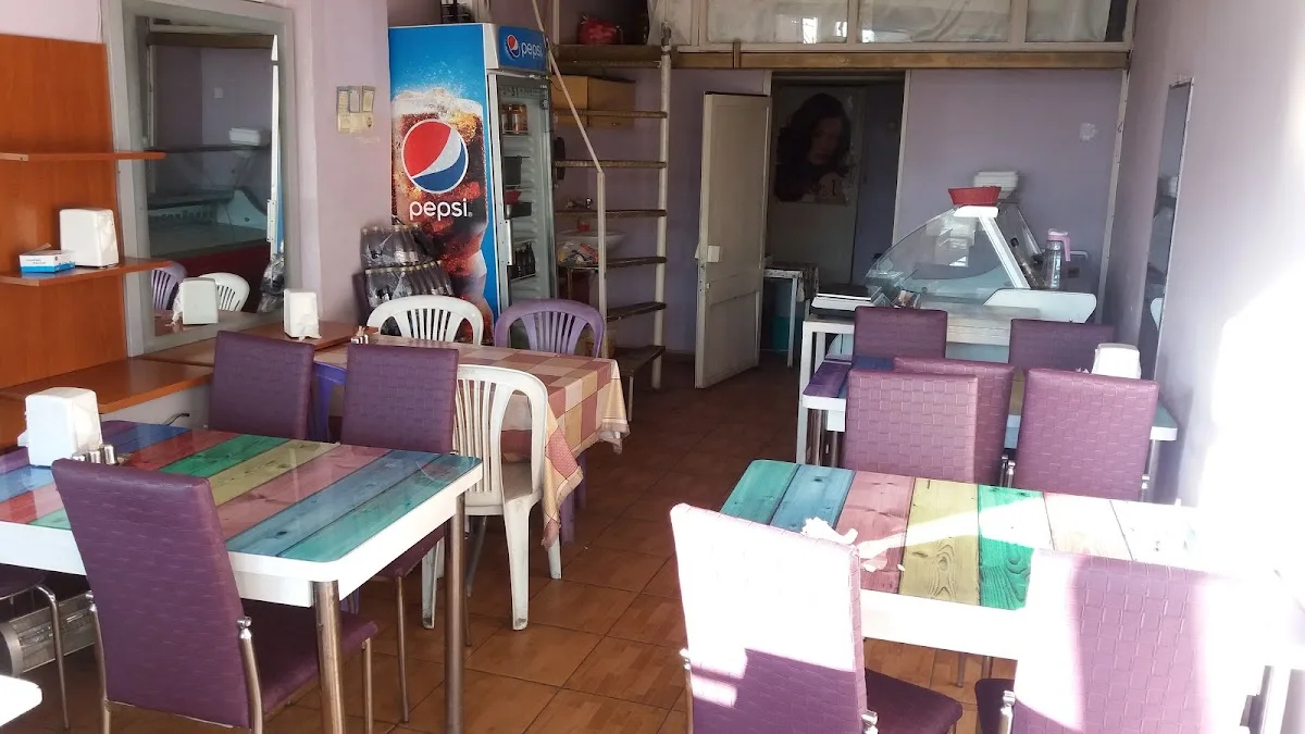 Bulvar Cafe