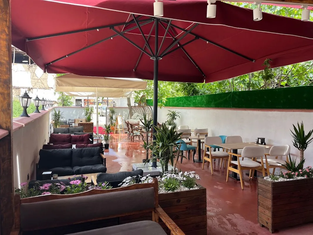 Asya Garden Cafe