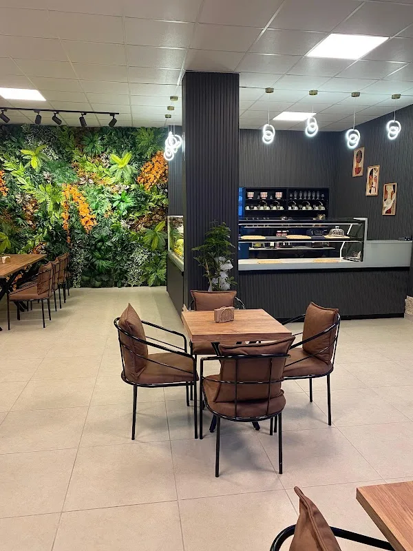 valeria cafe