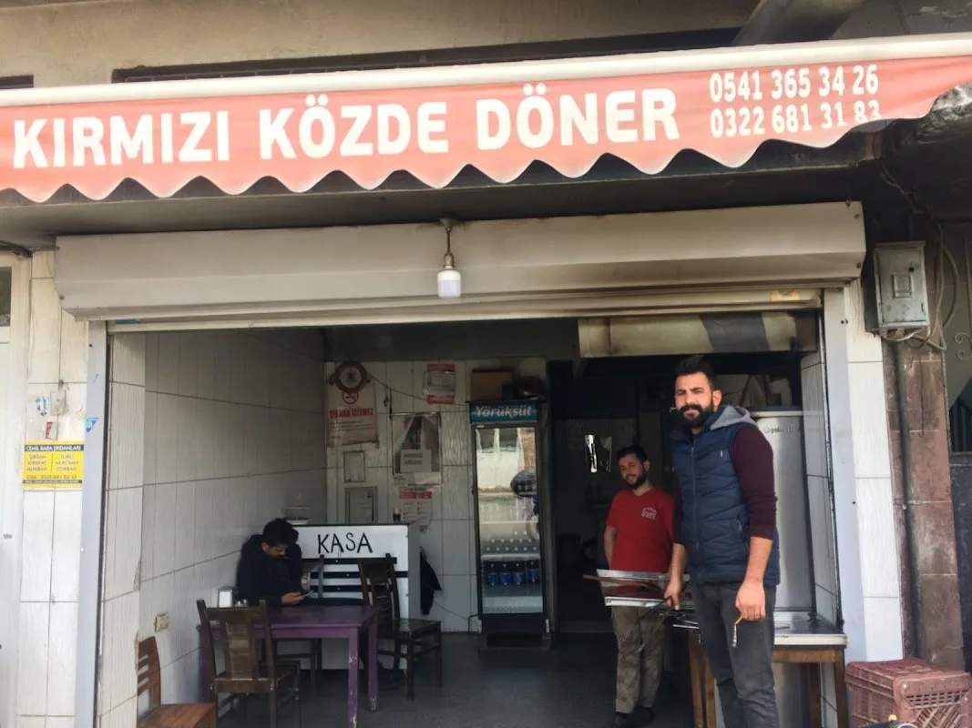 Kırmızı Közde Döner Karataş