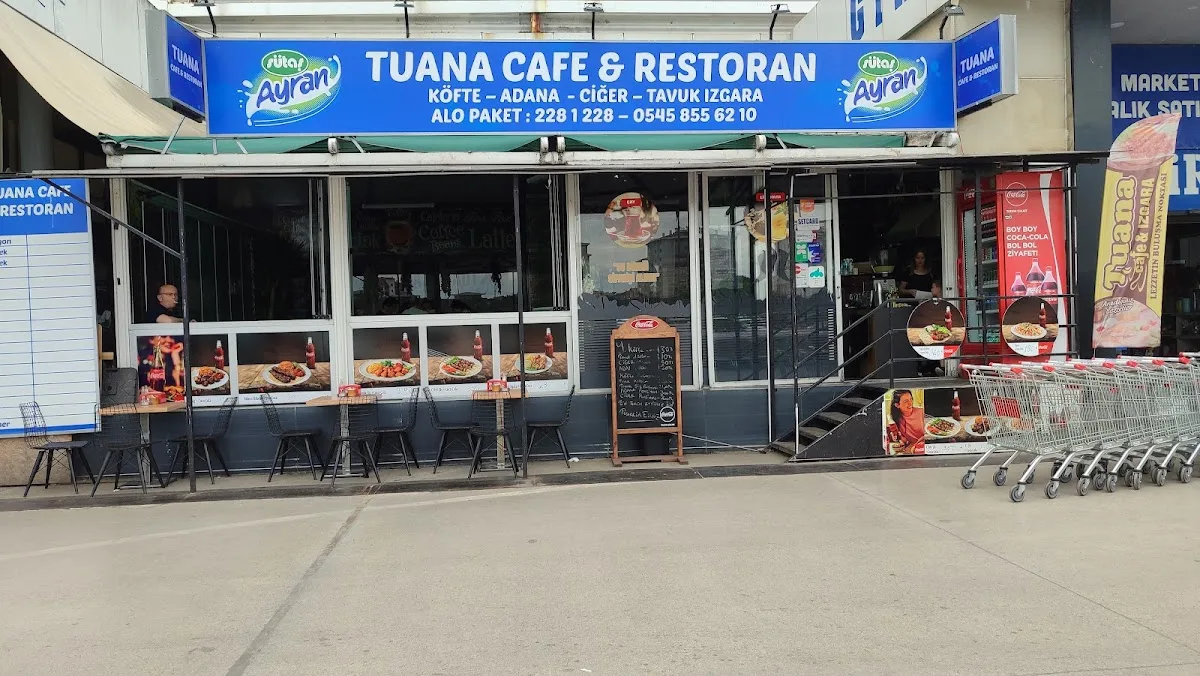 Tuana cafe restaurant