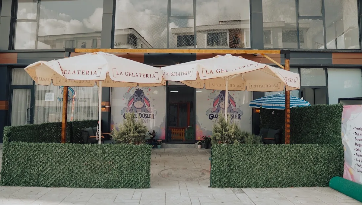 GÜZEL DÜŞLER PARTİ EVİ & CAFE