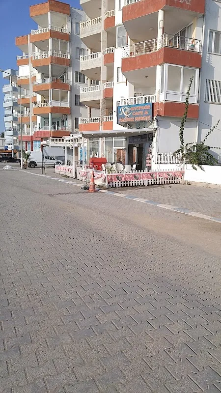 Kıyı cafe