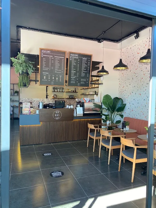 KUKAS CAFE