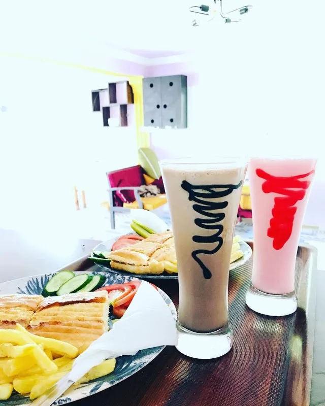 CADDE CAFE & RESTORANT