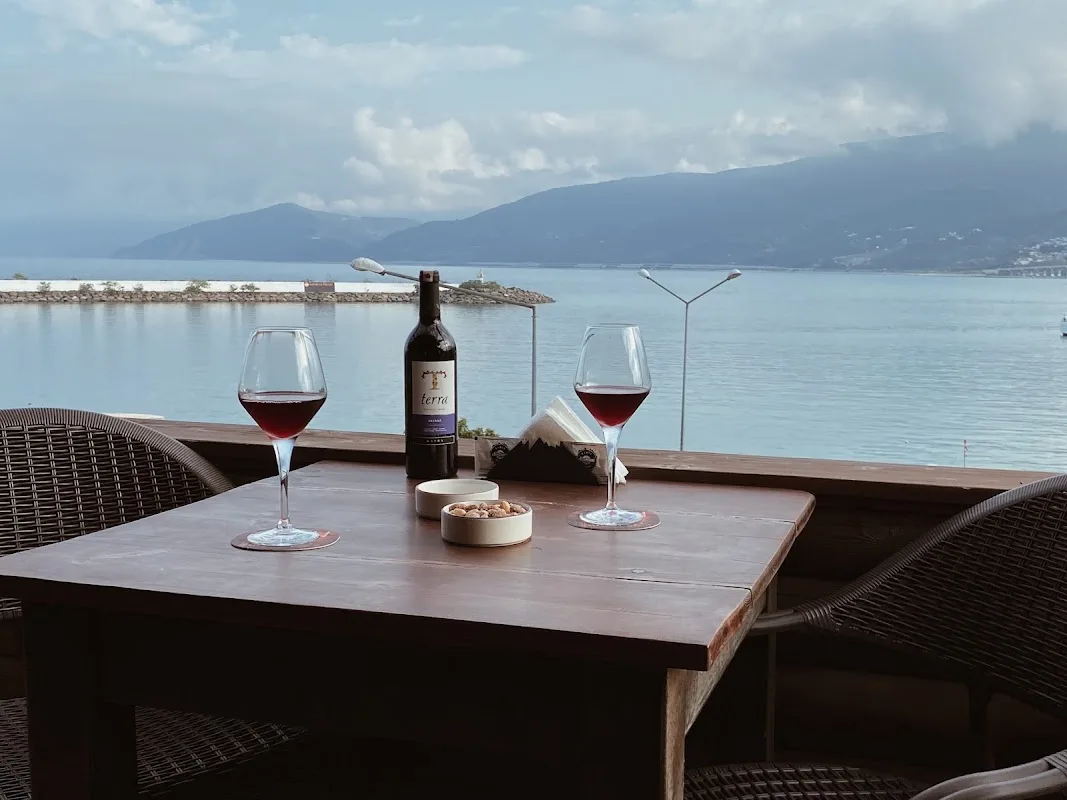 Dostum Kahve & Bistro