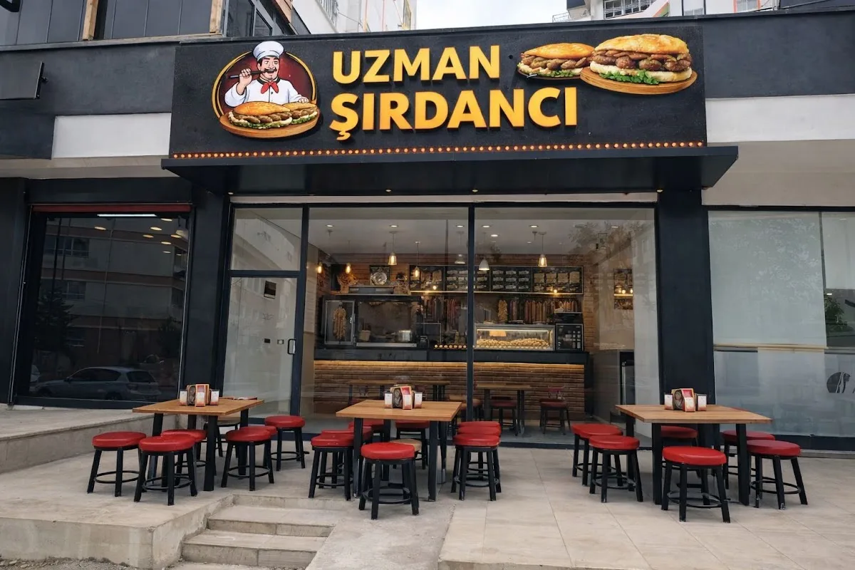 UZMAN ŞIRDANCI