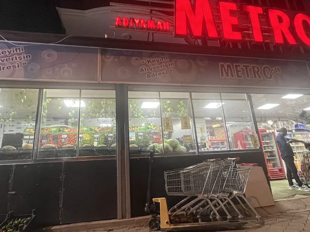 Metro City Market