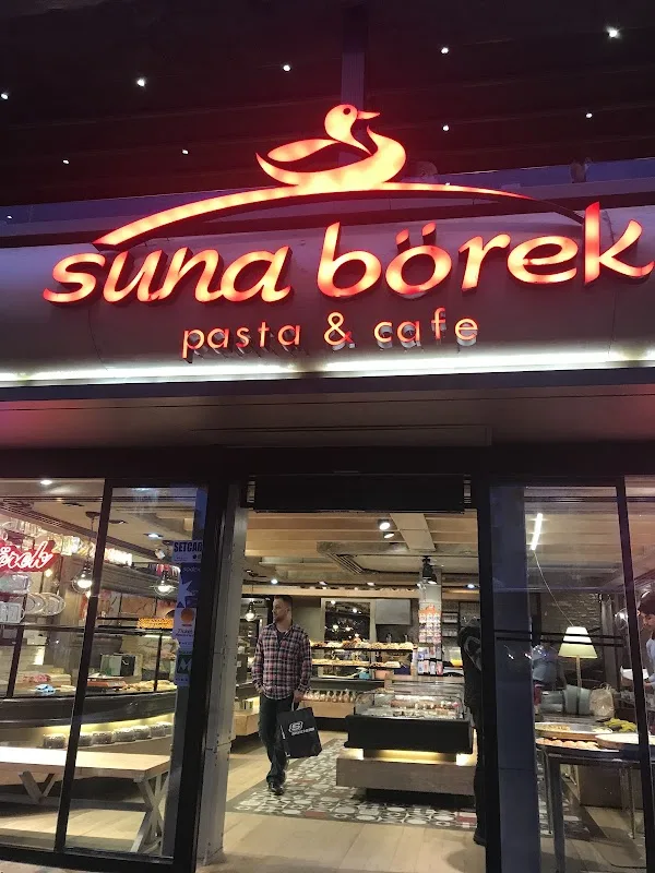 Suna Börek Pasta & Cafe