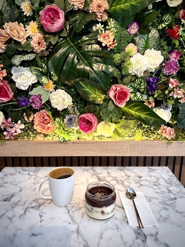 Wonderland Cafe & Davet Evi