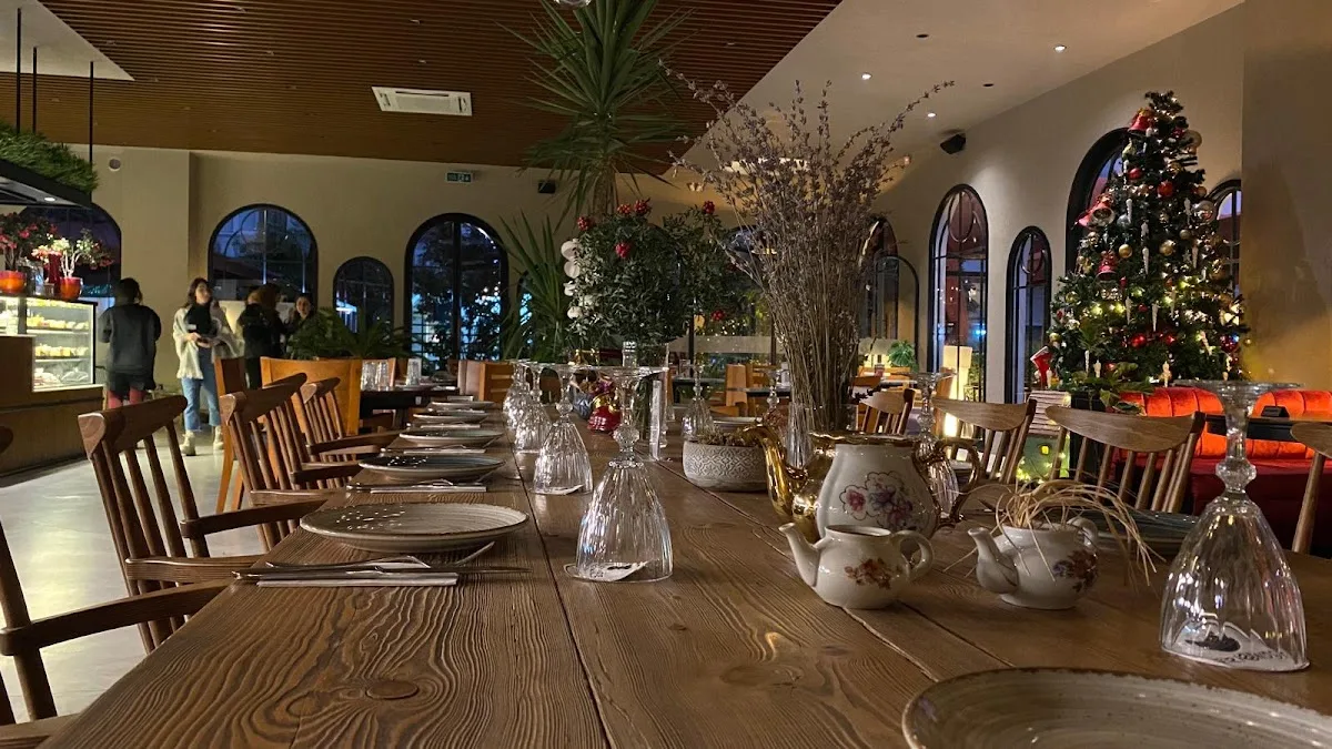 Friends Cafe
