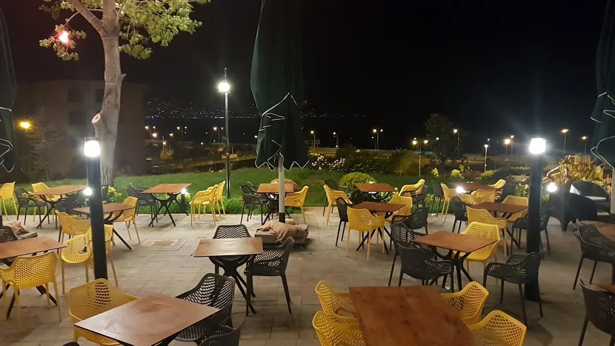 SOFİA GARDEN CAFE & BRASSERİE