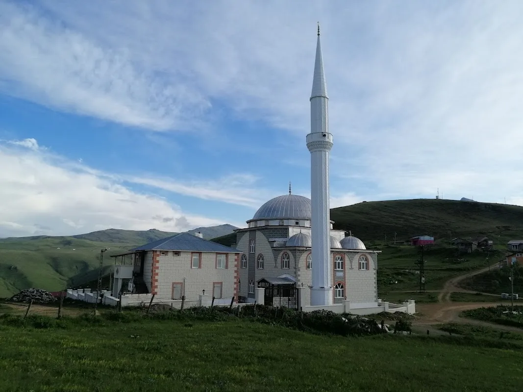 SESLİKAYA CAMİİ