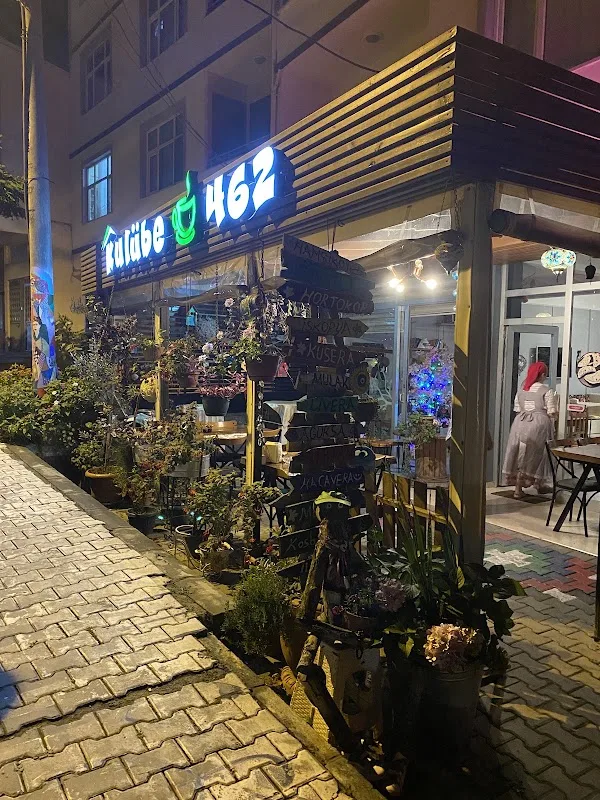 Kulübe 462 Cafe & Restaurant Zeynep ÇAKICIBAL