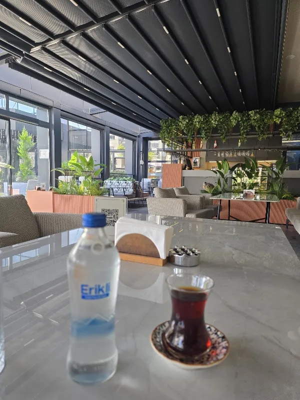 Maide Cafe