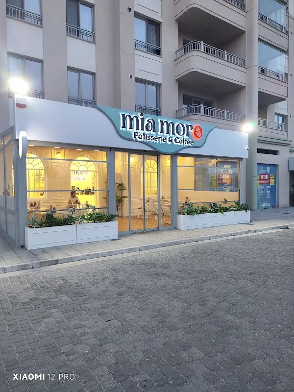 MİA MORE PATİSSERİE AND COFFEE