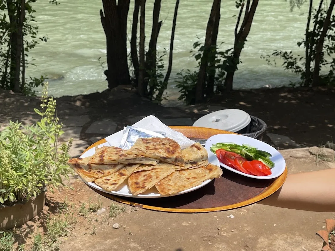 Köprü Cafe