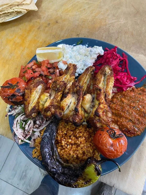 Pertek altın şiş restaurant