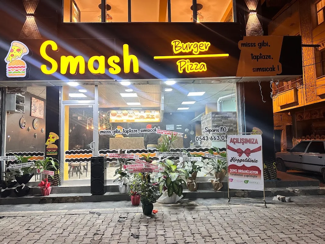 SMASH BURGER PİZZA
